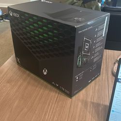Xbox Series X 1TB Includes Wireless Controller
