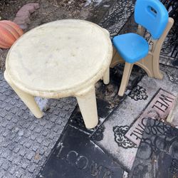 Kids Table And Chair