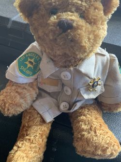 La country sheriff bear