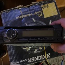 Speakers Amp Receiver 