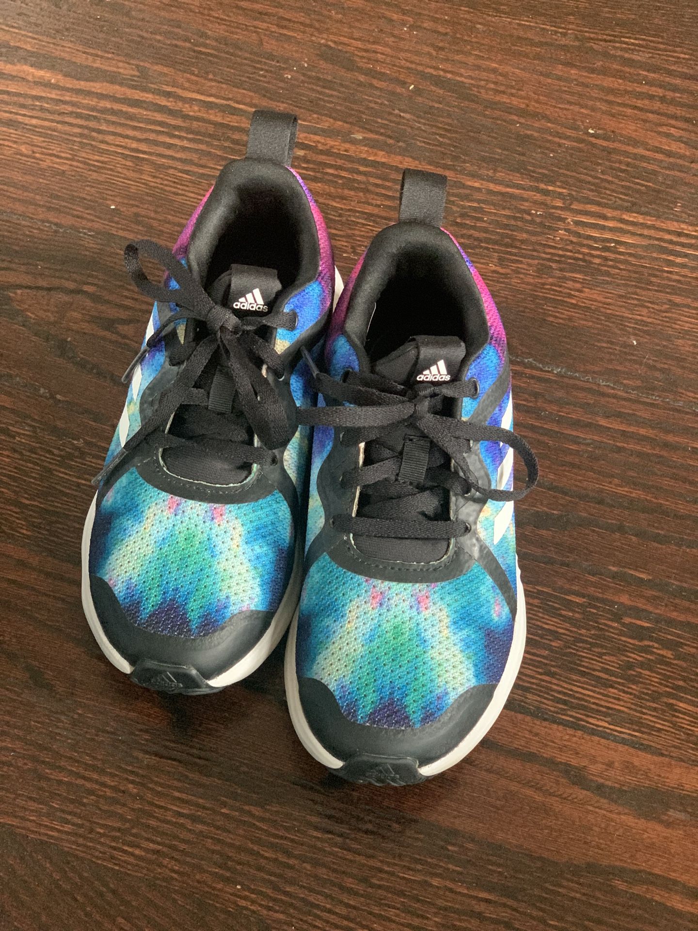 Adidas Youth Unisex Tie Dye Athletic Sneakers Size 2.5 Kids Running Shoes
