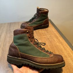 Danner Boot Gore Tex Light - Men size 7 Brown Leather USA Green