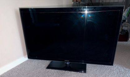 Samsung 44 inch TV