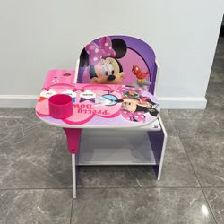 Minnie mouse 2024 chair desk
