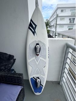 Naish Skater 5'0" Directional Kiteboard Dakine Foot Straps Fins BUNDLE $1300 new