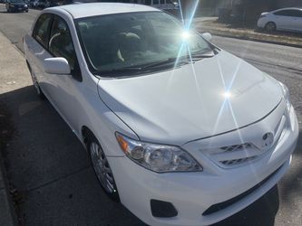 2013 TOYOTA COROLLA LE