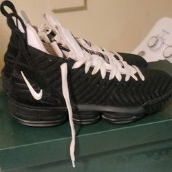 LeBron 16 4 Horsemen 