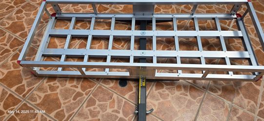 Hitch Aluminum  Cargo Never Used