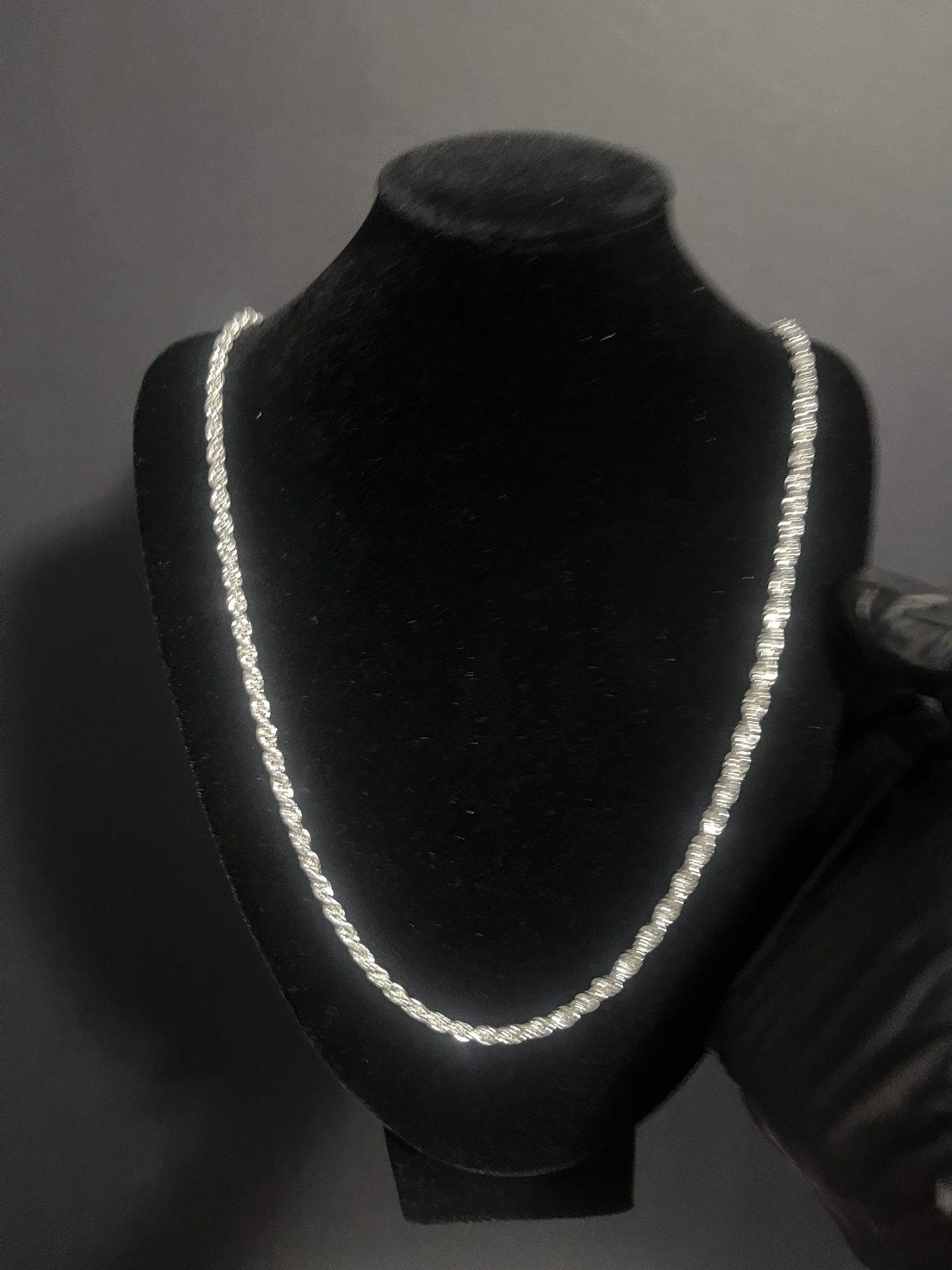 silver solid rope chain