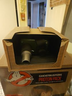 Ghostbusters Proton Pack Deluxe Replica