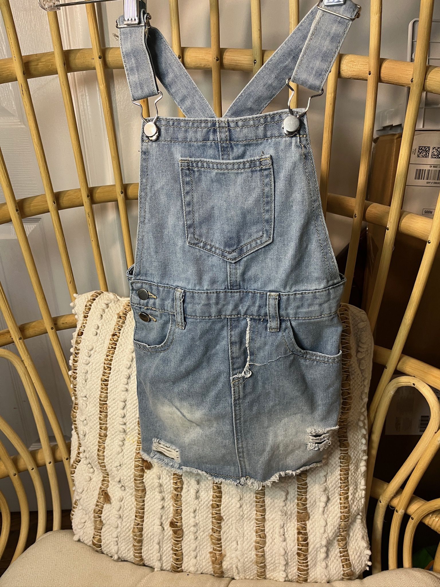 SHEIN Girls Denim Dress Light Wash Overalls Size 5y