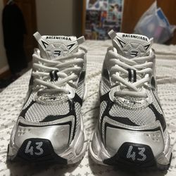 Balenciaga Runner Sneakers White Black US 10