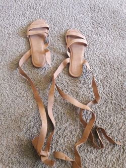 Brand new size 7 strappy sandals