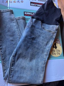 Maternity pants size L and shirt size xl