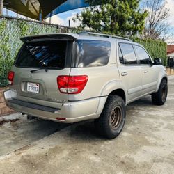 2006 Toyota Sequoia