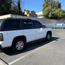 2004 Chevrolet Tahoe ( Throw Any Price)