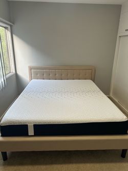 Memory Foam Cali King Bed