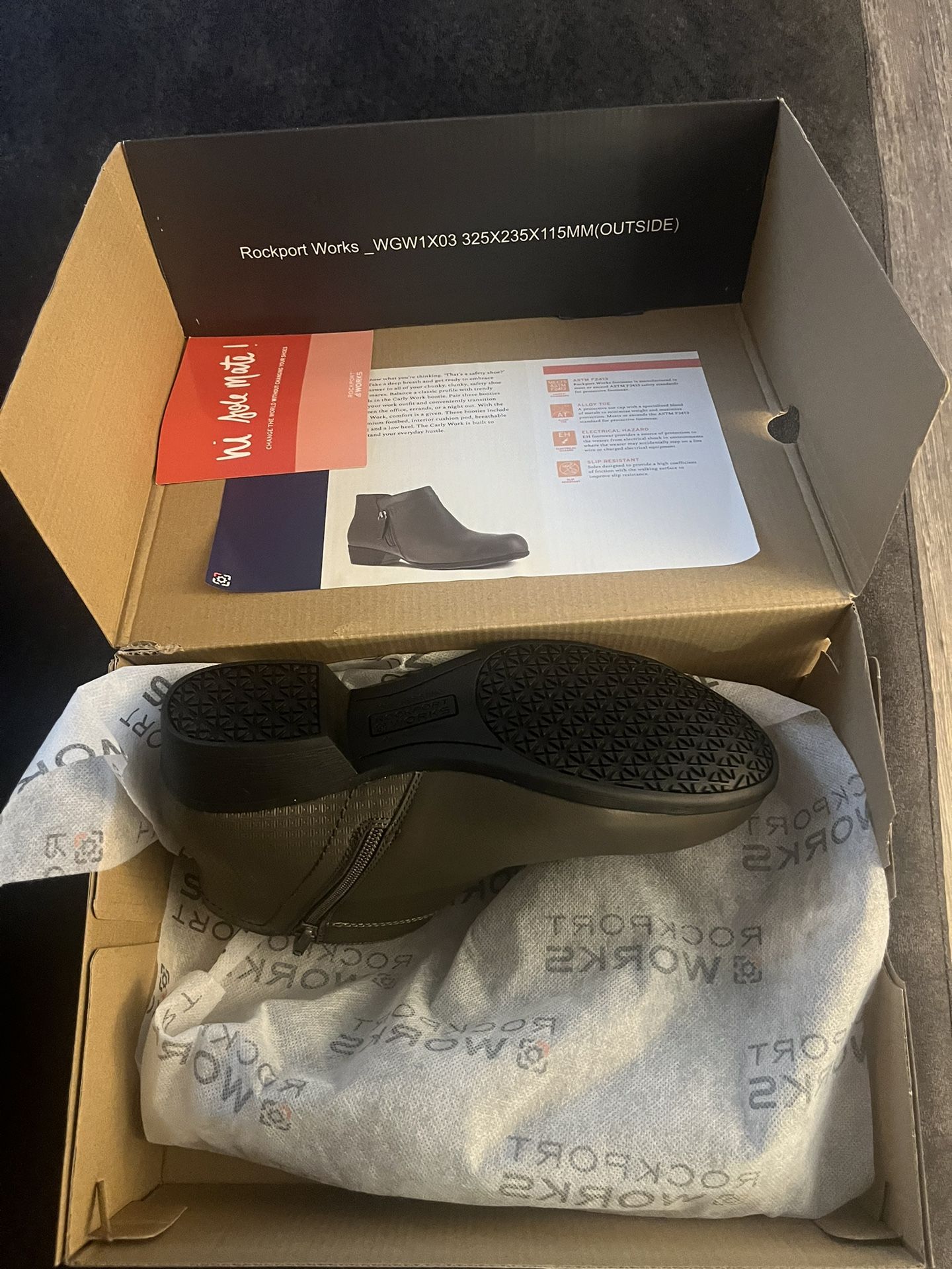 Women’s 8.5 Steel Toe Shoes