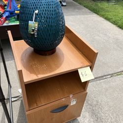 Night stand