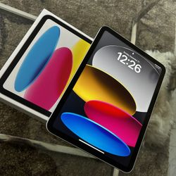 iPad 128GB Silver 2025/ Comes With Stylus Pen