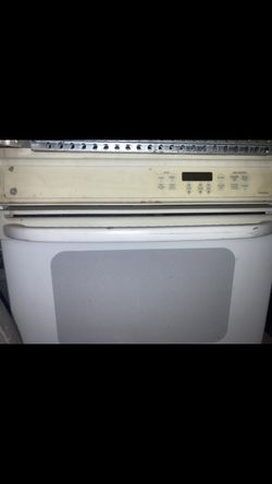 30 inch GE electric range Works great 300 Or best Offer