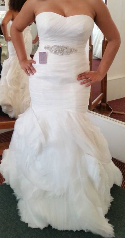 Maggie Sottero Wedding Dress - Size 14