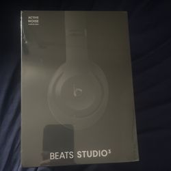 Beats by Dr. Dre - Beats Studio Pro Wireless Noise Cancelling Over-the-Ear Headphones - Black