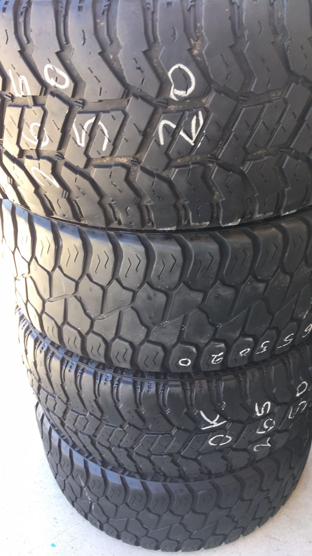 265/50/20 (2 patriot rugged (1 amp terrian?