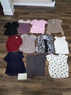 Selling women's short sleeve shirts / Medium Size (11 items) / Batch #3