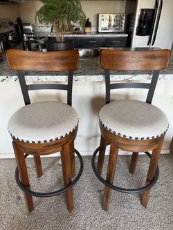 Set of 2 Swivel Bar Stools with Back