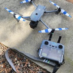 DJI Mavic 3S Drone + 5 batteries + charger + case + RC