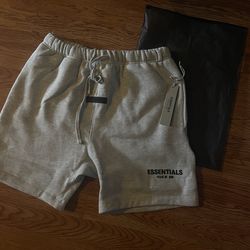 Light Oat Essentials Shorts