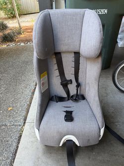 Clek Foonf Convertible Car Seat + Weelee, Q-Tether & Cup Holder