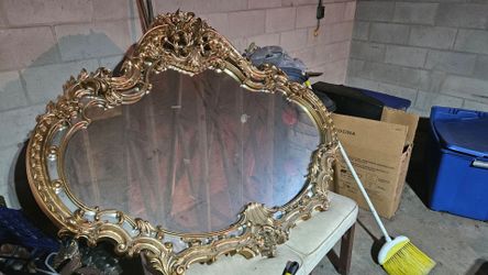 Vintage Gold Wall Mirror