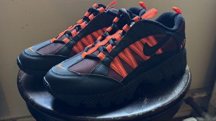 Nike air Humara size 9.5 men’s