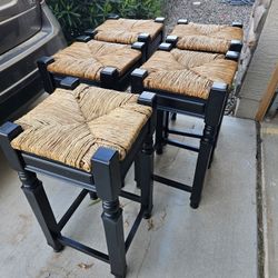 5 Bar Stools