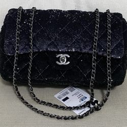 Chanel Authentic Classic Single Flap