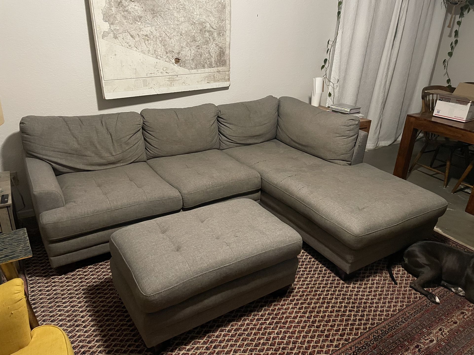 Sofa & Ottoman