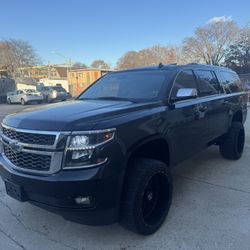 2015 Chevy Suburban Ltz 