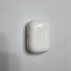 Apple AirPods Pro 1st Generation. Includes Original Charging Case. Great Condition