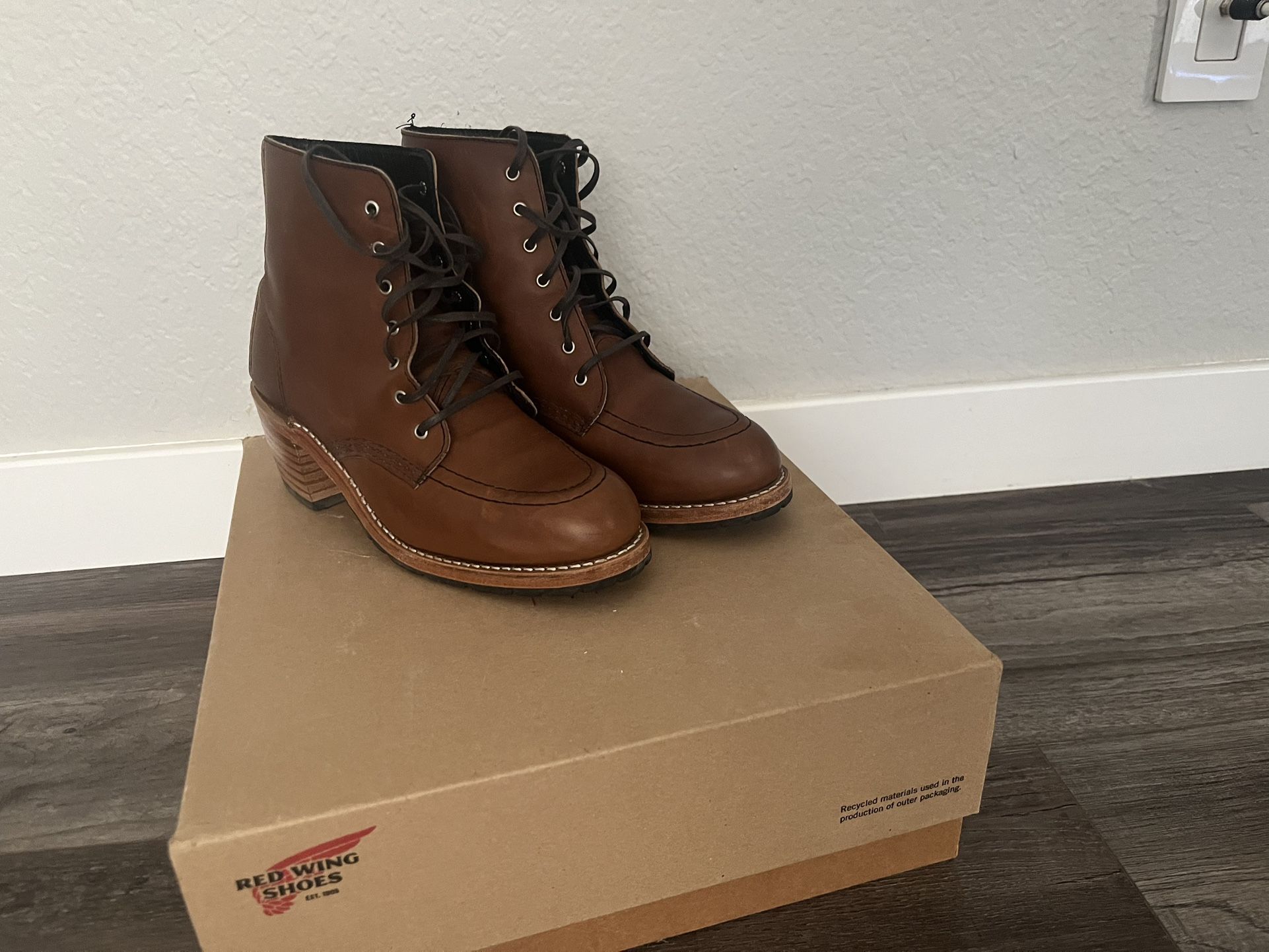 Red wing 3406 Womens Clara Boot