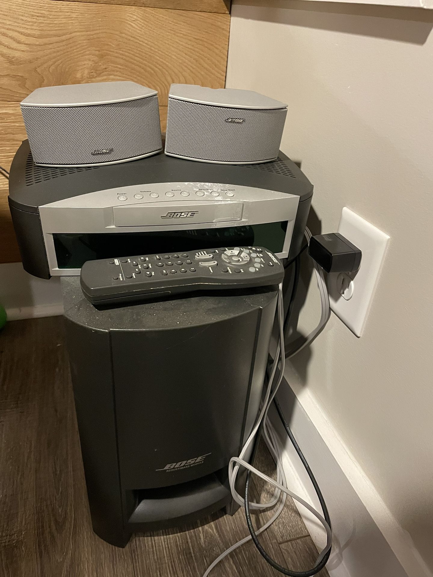 Bose Surround Sound Speaker System