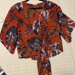 LADIES CLOTHES -ANYTHING $5