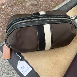 Men’s Coach Wash Bag/Travel Toiletries Bag
