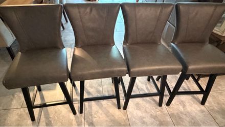 Set of 4 Gray Faux Leather Bar Stools