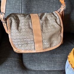 Coach Purse Hardly Used Posted I Baldwin Park 91706