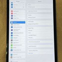 iPad Pro 11” Space Gray