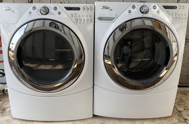 Whirlpool duet washer and dryer