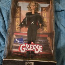 Olivia Newton John Barbie Grease 