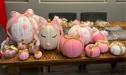 Decorative pumpkins